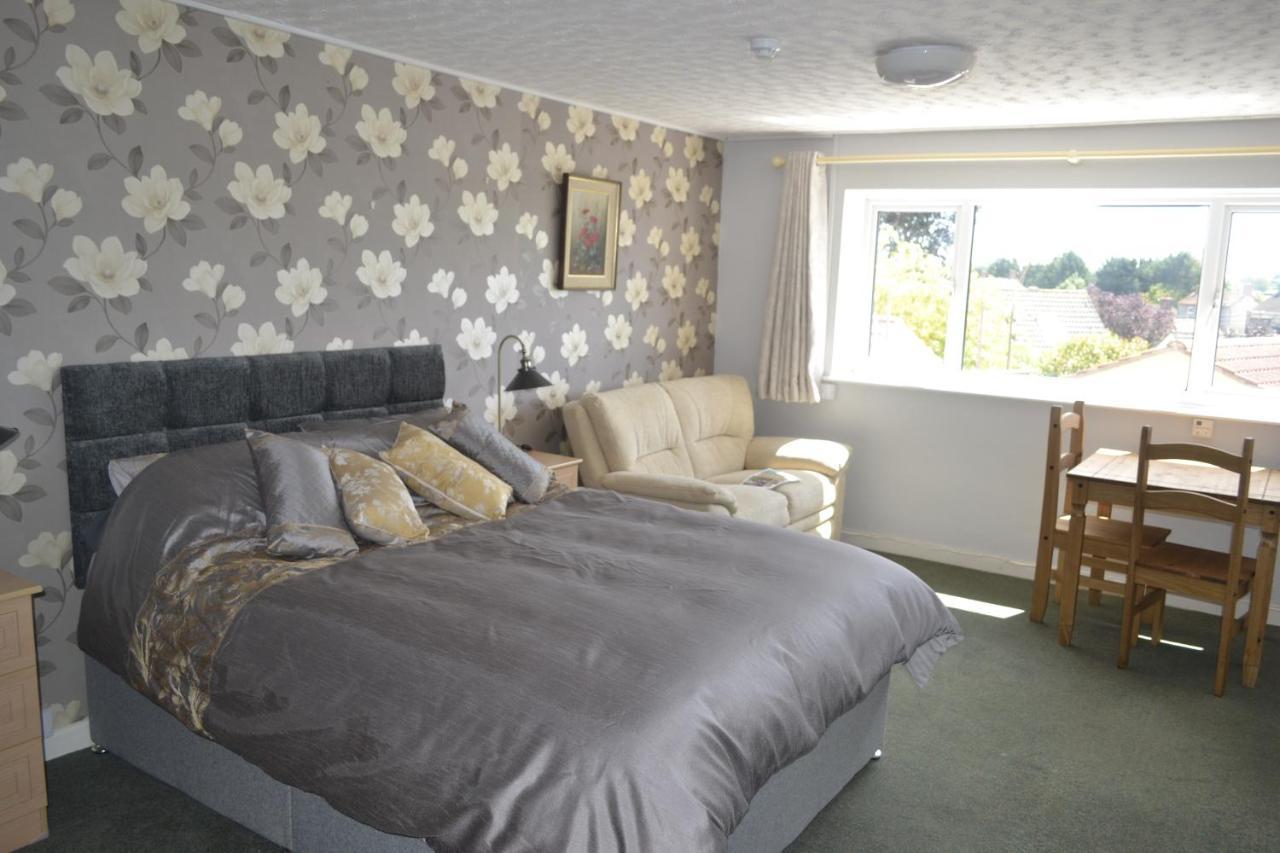 The Lawns Tea Room And B&B Ashcott Esterno foto